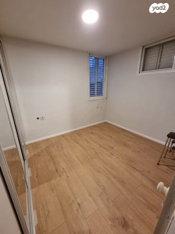 דירה, נווה שרת, תל אביב יפו