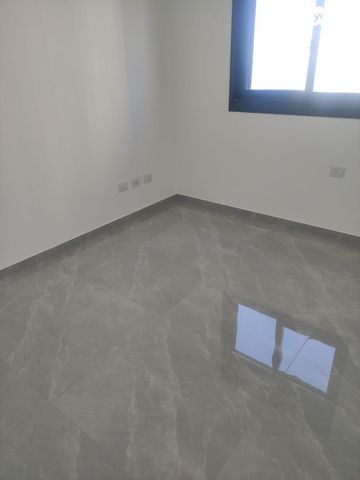 דירה, אמנון ליפקין שחק 6, נוף הטיילת, נתניה