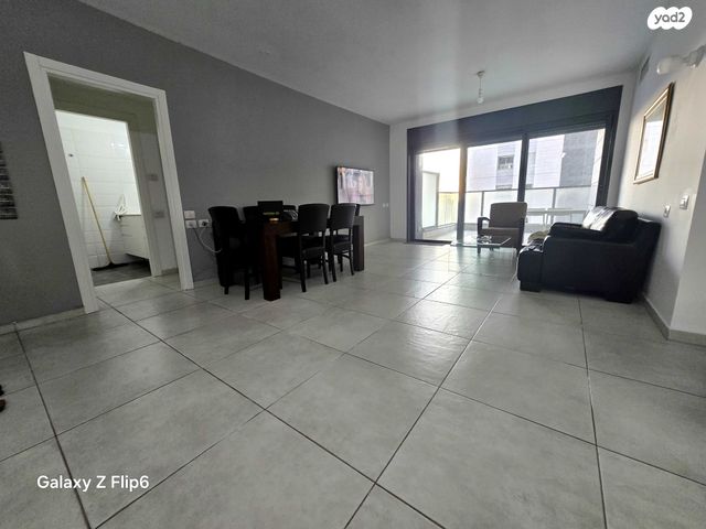 דירה, נווה שרת, תל אביב יפו