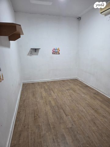 דירת גן, גרין ועם, חולון