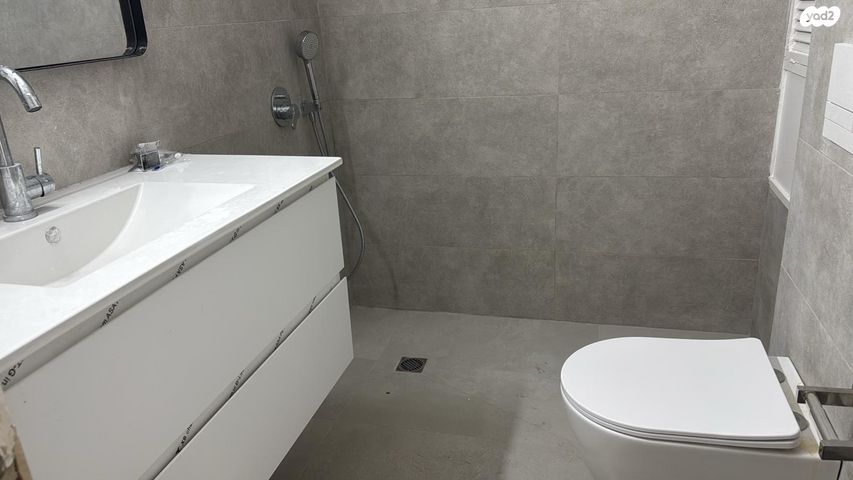 דירה, איריס, קיראון, קרית אונו