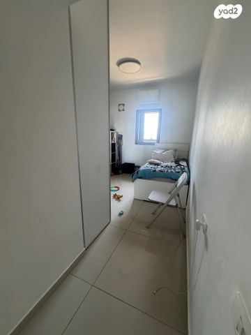 דירה, ניסים אלוני, צמרות איילון, פארק צמרת, תל אביב יפו