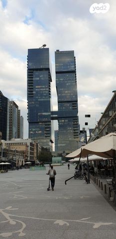 גני שרונה, קרית הממשלה