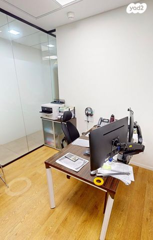 משרדים, הרוקמים, אזור תעשיה ג, חולון