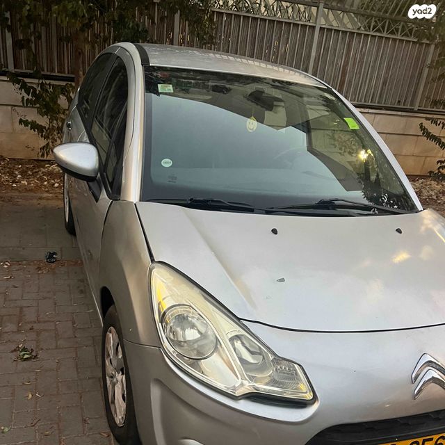 מודעת רכב סיטרואן C3