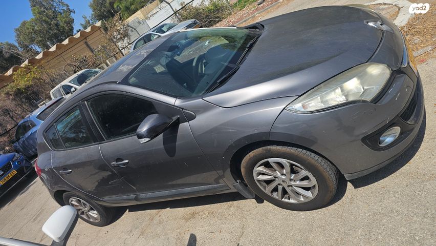 מודעת רכב רנו מגאן