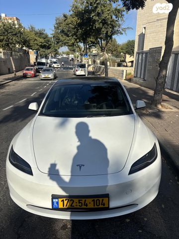 טסלה מודל 3
