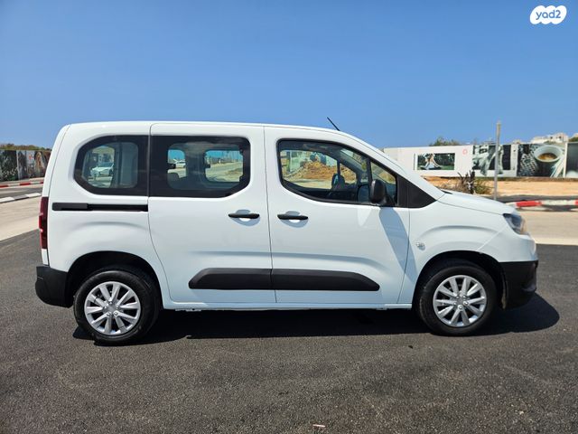 טויוטה פרואייס סיטי