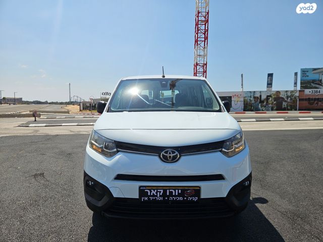 טויוטה פרואייס סיטי