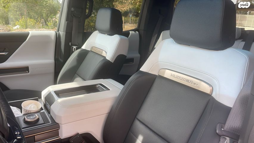 ג'י.אם.סי האמר EV