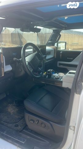 ג'י.אם.סי האמר EV