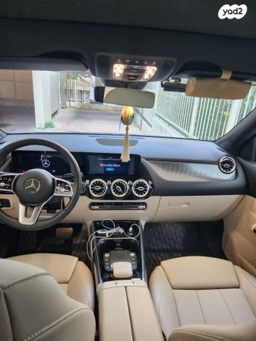 מרצדס-בנץ GLA