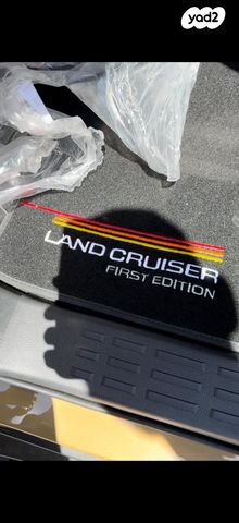 טויוטה לנד קרוזר