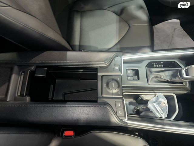 טויוטה גראנד היילנדר