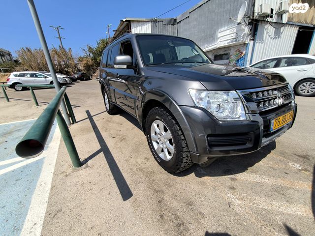 מיצובישי פג'רו