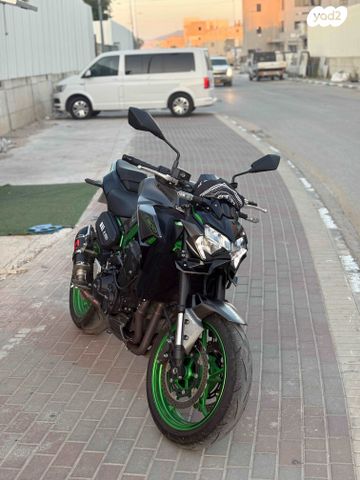 קאוואסאקי Z900