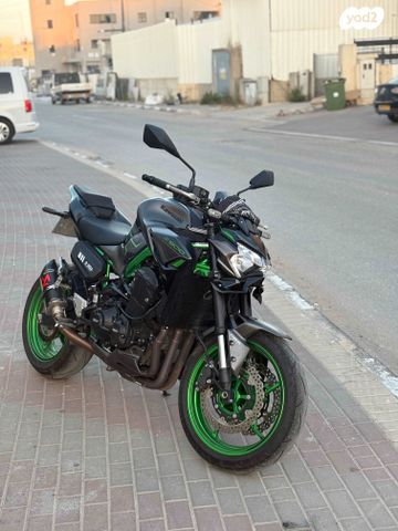 מודעת רכב קאוואסאקי Z900