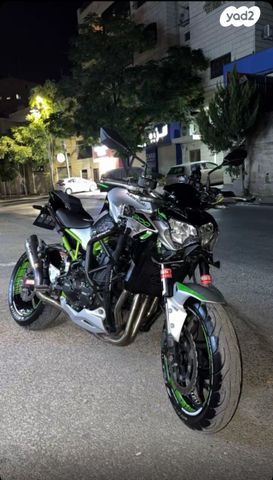 מודעת רכב קאוואסאקי Z900
