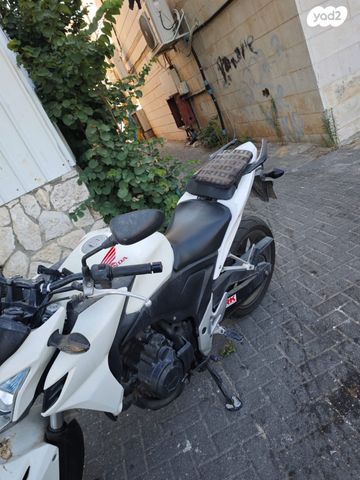 הונדה CB500F