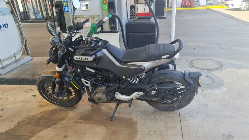 הוסקוורנה SVARTPILEN 401