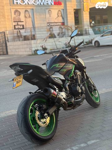קאוואסאקי Z900