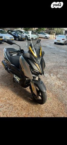 ימאהה X-MAX 300