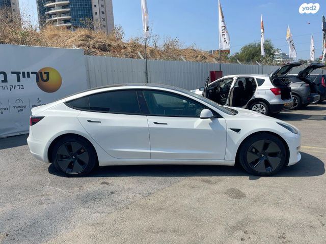 טסלה מודל 3