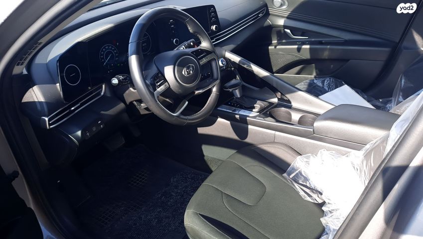 יונדאי אלנטרה