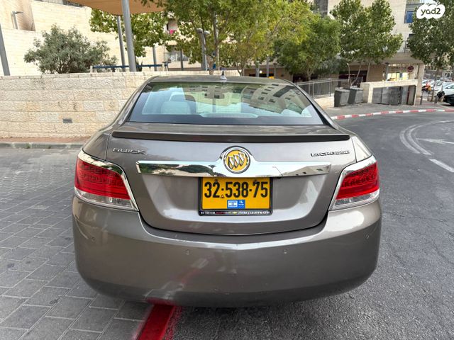 ביואיק לה-קרוס