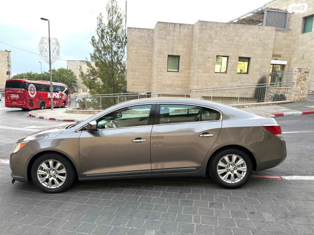 ביואיק לה-קרוס