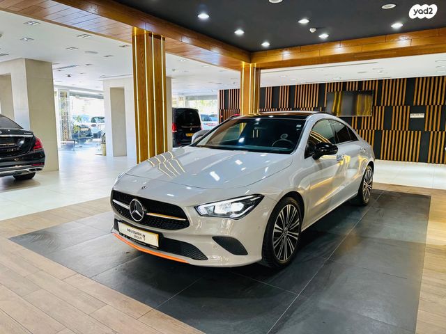 מודעת רכב מרצדס-בנץ CLA