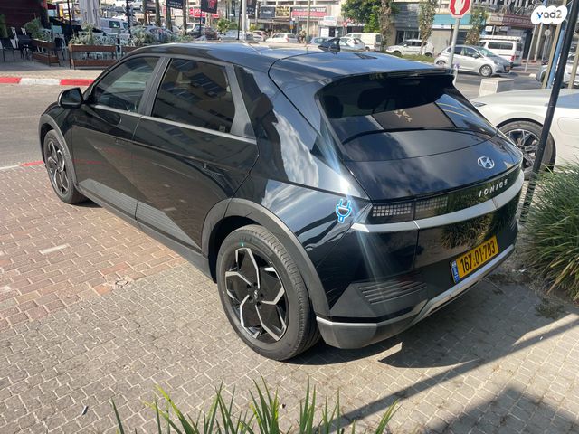 יונדאי איוניק 5