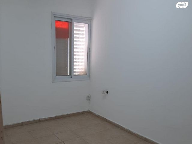 שדרות הרצל 1092