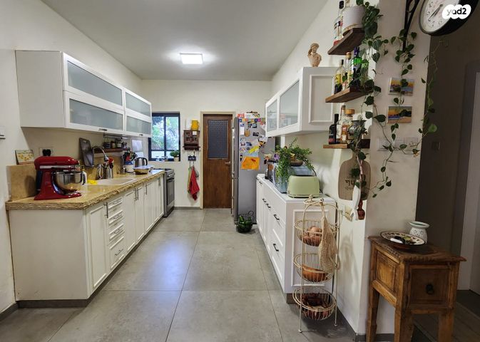 דו משפחתי, בית קמה 39, בת חפר, בת חפר