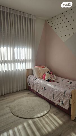 דירה, נעמי שמר 10, קרית אילון, חולון