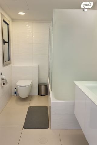 דירה, דגניה 2, ח-501, חולון