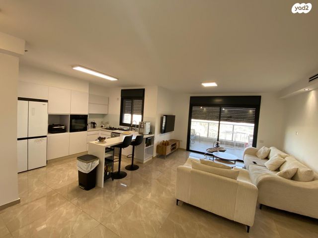 יוסף בורג 92