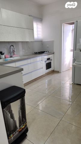 דירה, אוסישקין 8, פרדס כץ, בני ברק