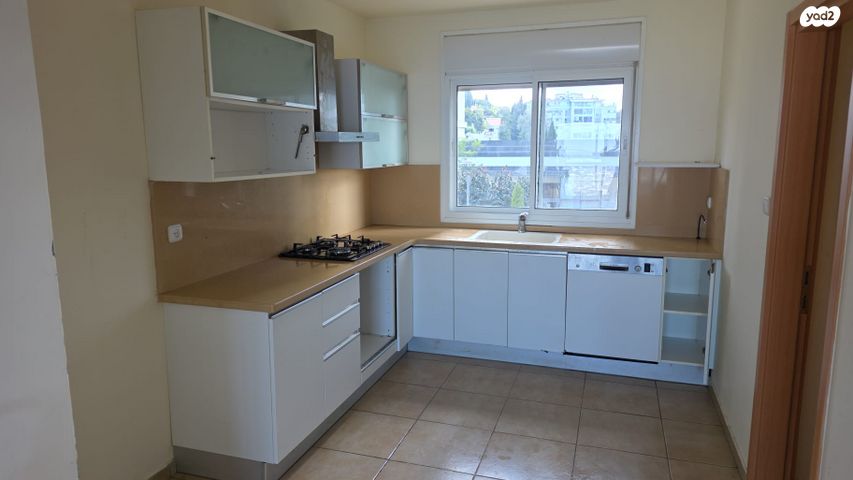 דירה, יהושע גלוברמן 11, סביוני הכרמל, חיפה