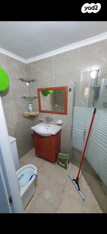 דירה, בבא סאלי 105, פרחי ארצנו, דימונה