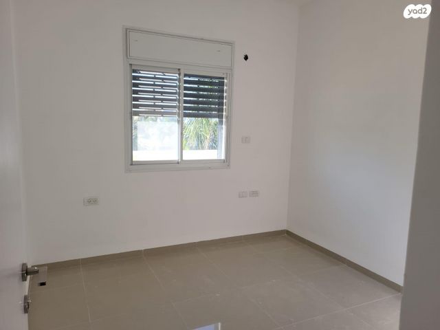 דירה, שביל המפרש 8, בוסתן הגליל, בוסתן הגליל