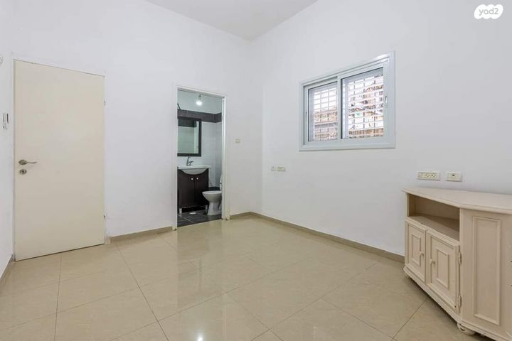 בית פרטי/ קוטג', צה"ל 10, אפרים, חדרה