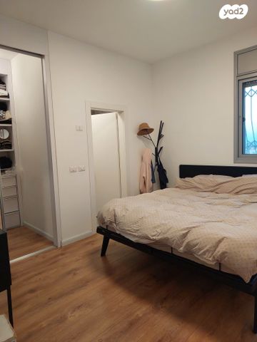 גג/ פנטהאוז, דגניה 10, ח-501, חולון