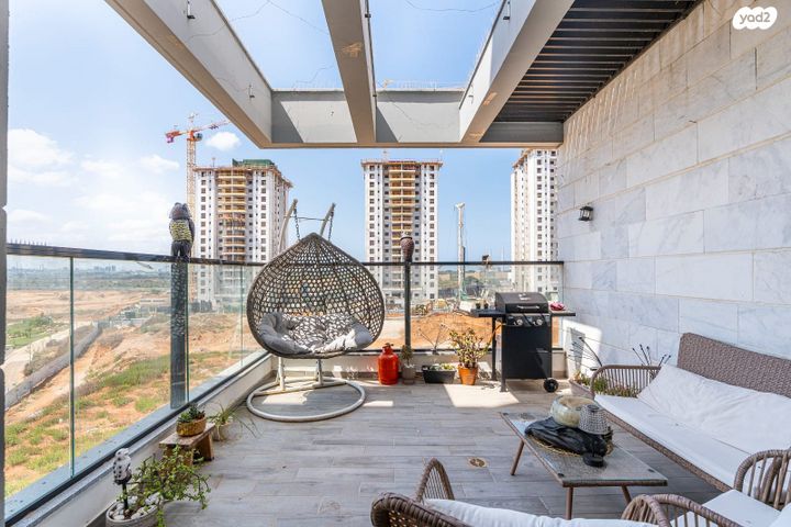 דירה, השולמית, אור ים, אור עקיבא