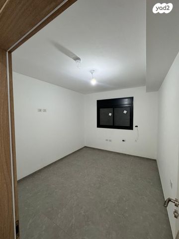 דירת גן, מגדל העמק