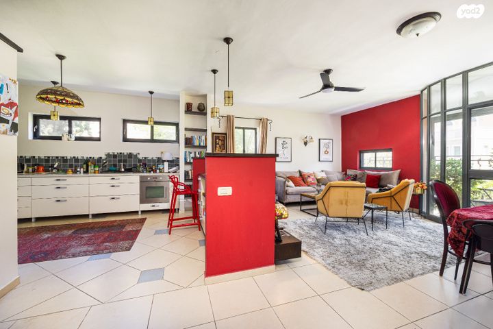 דירה, הטייסים 24, גבעת הורדים, רסקו, ירושלים