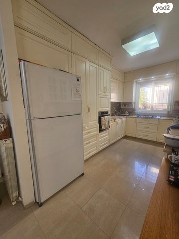 בית פרטי/ קוטג', אמנון יואל פרידלר, פסגת זאב, ירושלים