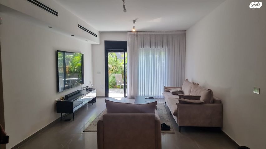 דירת גן, דרך הים, עיר היין, אשקלון