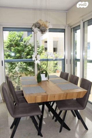 דירה, משה קול 8, המשתלה, תל אביב יפו