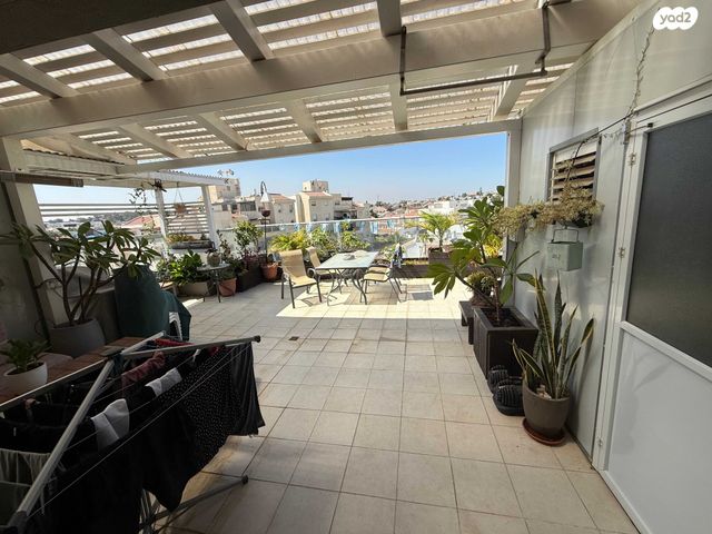 גג/ פנטהאוז, משעול אימבר, נאות יצחק רבין, שדרות